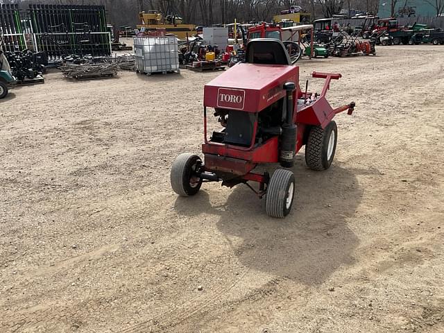 Image of Toro Groundsmaster 322-D equipment image 4