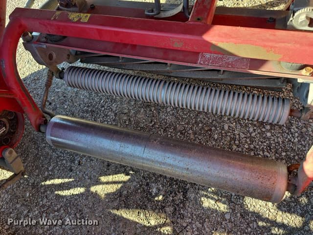 Image of Toro Greensmaster 3150 equipment image 4