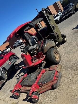 Image of Toro Groundsmaster 5900 equipment image 1