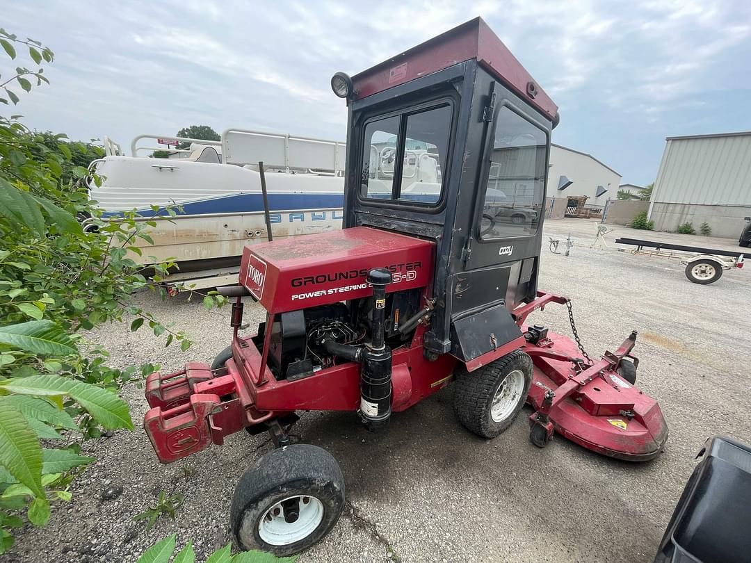 Image of Toro Groundsmaster 325-D Primary image