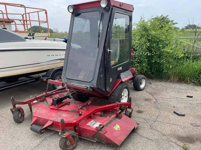 Image of Toro Groundsmaster 325-D equipment image 2