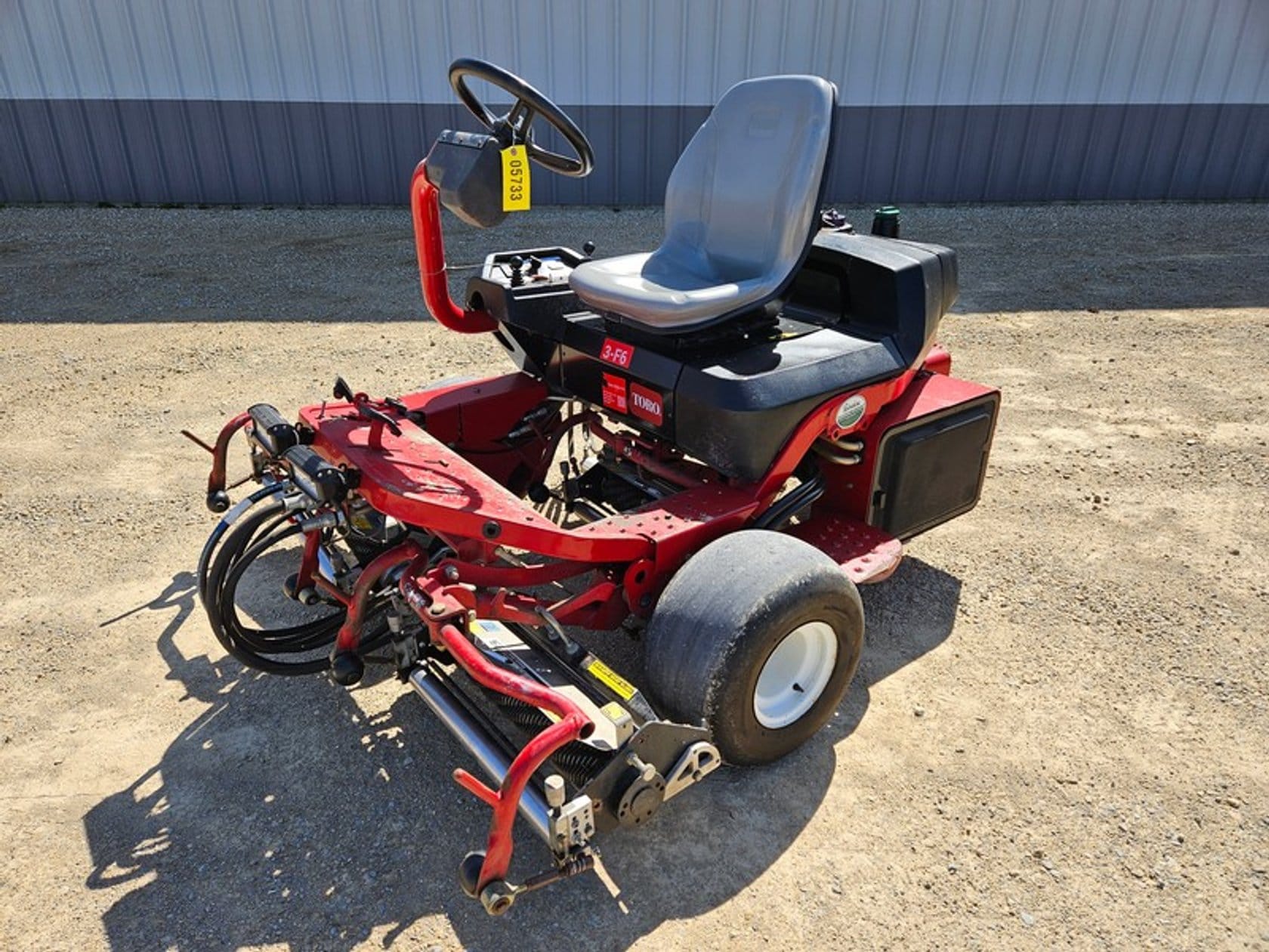 2008 Toro Greensmaster 3250-D Equipment Image0