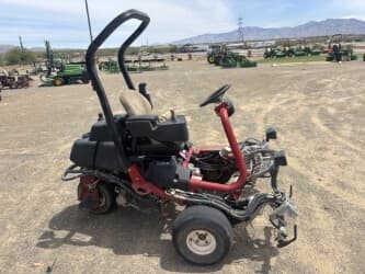 Image of Toro Greensmaster TriFlex 3300 Primary image
