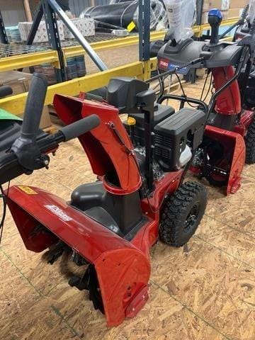 Toro Power Max 824 OE Equipment Image0