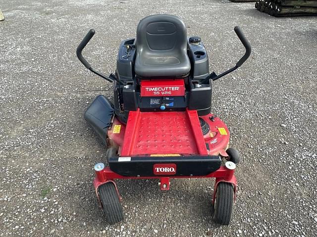 Image of Toro Timecutter SS4216 equipment image 1
