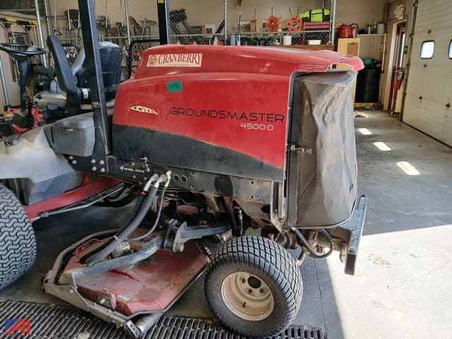 Image of Toro Groundsmaster 4500D equipment image 2