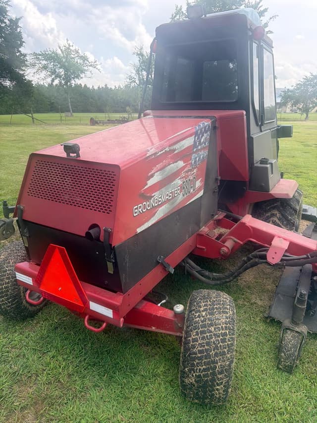 Image of Toro Groundsmaster 580D equipment image 4