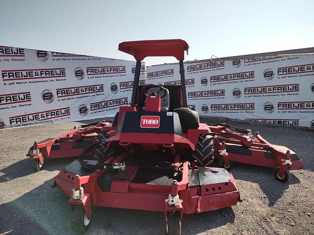 Image of Toro Groundsmaster 580D equipment image 1