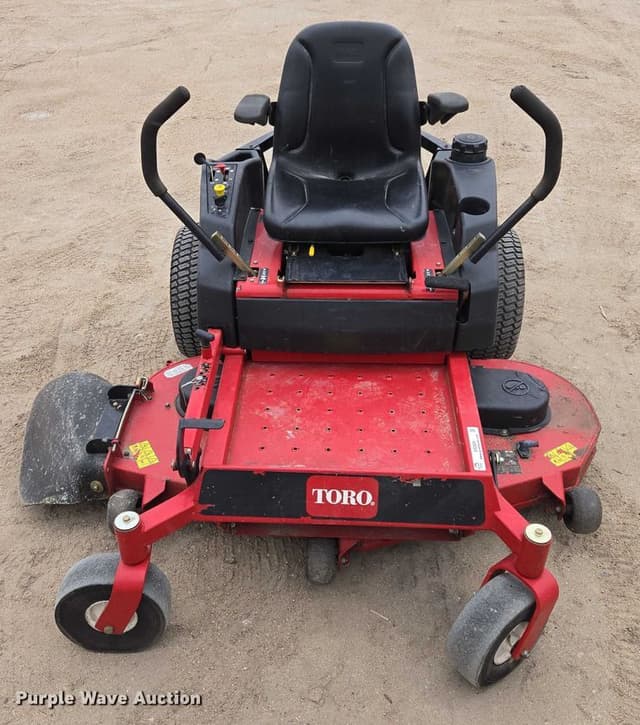 Image of Toro ZTR equipment image 1