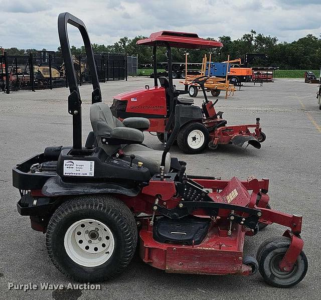 Image of Toro ZTR equipment image 3