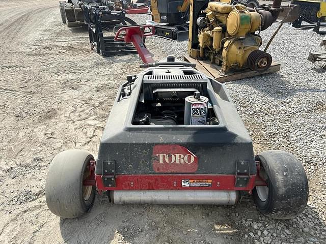 Image of Toro 9800 equipment image 2