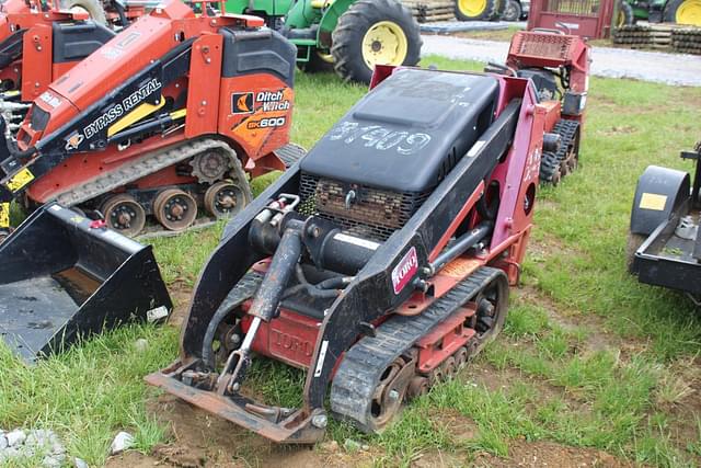Image of Toro Dingo equipment image 4