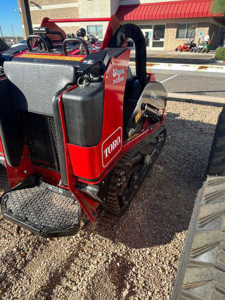 Image of Toro  Dingo TX-1000 equipment image 1