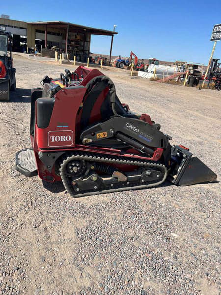 Image of Toro  Dingo TX-1000 equipment image 1