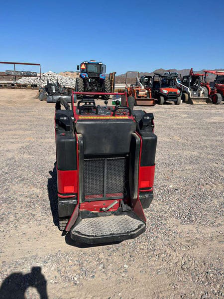Toro  Dingo TX-1000 Equipment Image0