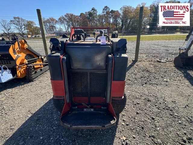 Image of Toro Dingo TX-1000 equipment image 4