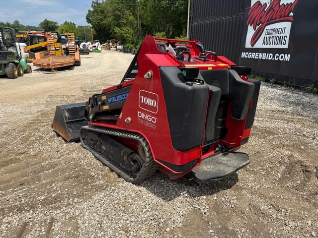 Image of Toro Dingo TX1300 equipment image 1