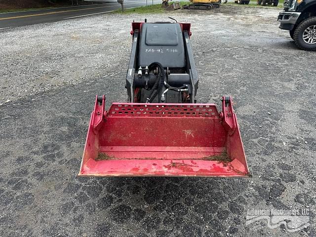 Image of Toro Dingo TX420 equipment image 3