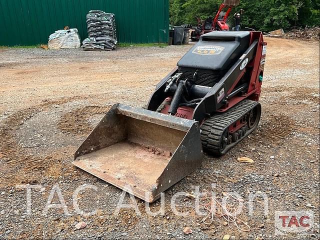 Image of Toro Dingo TX525 equipment image 1