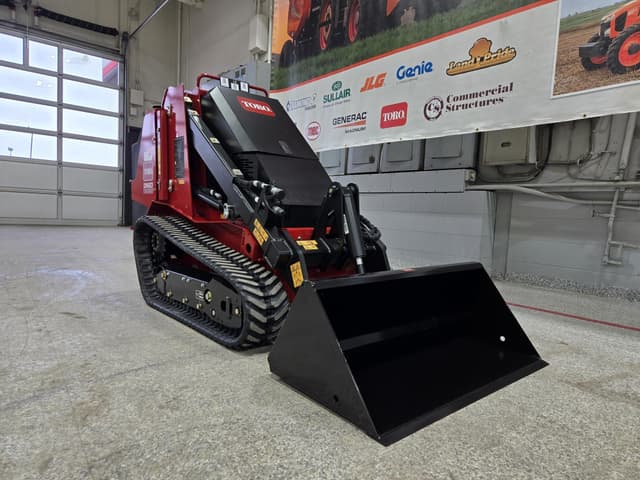 Image of Toro Dingo TX700 equipment image 4