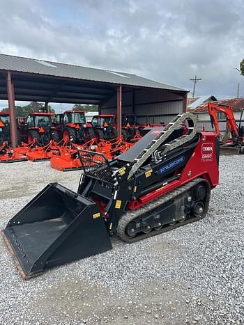 Toro Dingo TXL2000 Equipment Image0