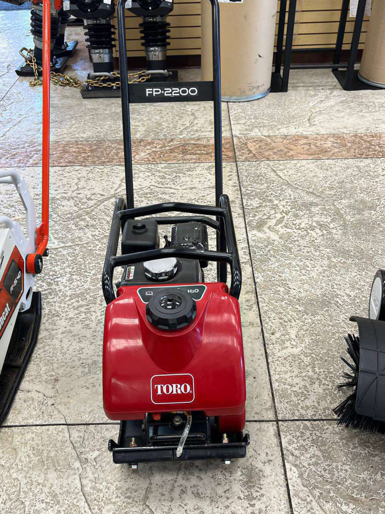 Toro FP-2200 Equipment Image0