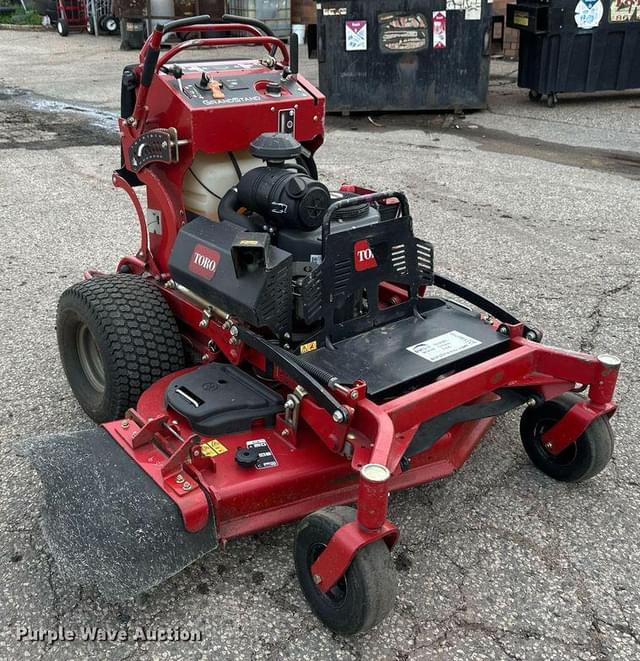 Image of Toro Grandstand equipment image 2