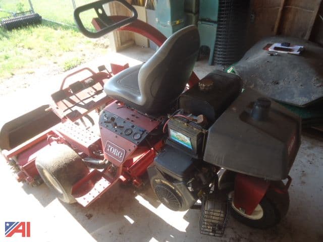 Image of Toro GREENSMASTER 3050 equipment image 2