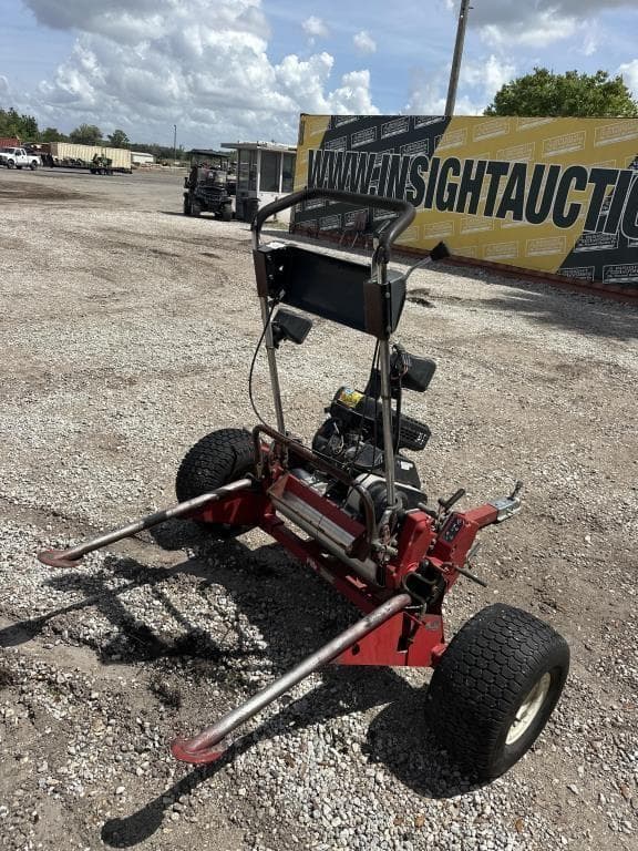 Image of Toro Greensmaster 1000 equipment image 2