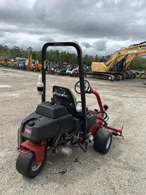 Image of Toro Greensmaster 3150 equipment image 3
