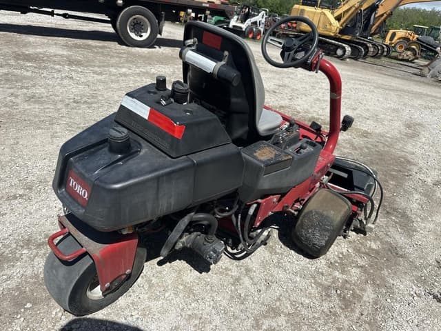Image of Toro Greensmaster 3150 equipment image 3