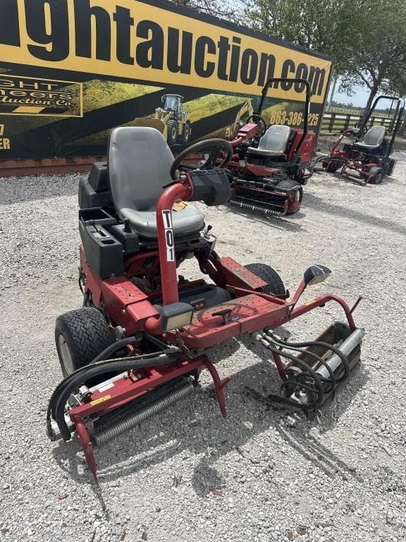 Image of Toro Greensmaster 3150 equipment image 4