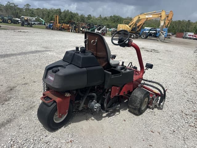 Image of Toro Greensmaster 3150 equipment image 2
