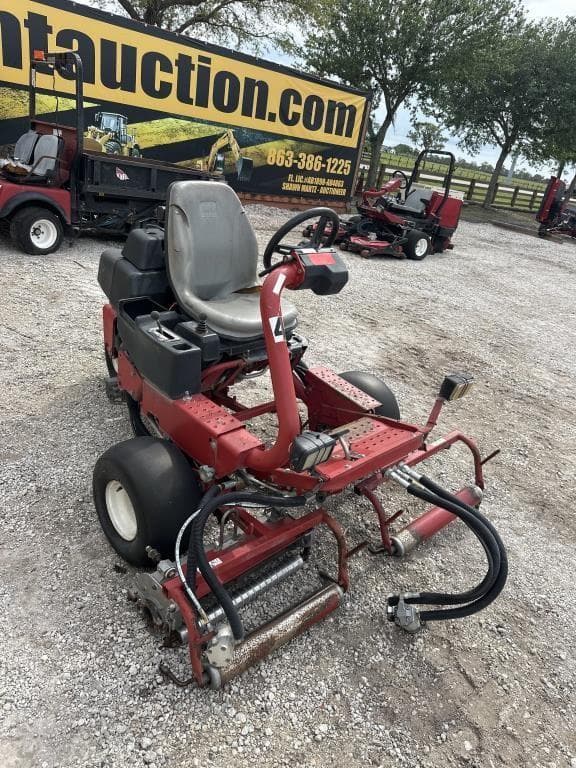 Image of Toro Greensmaster 3150 equipment image 4