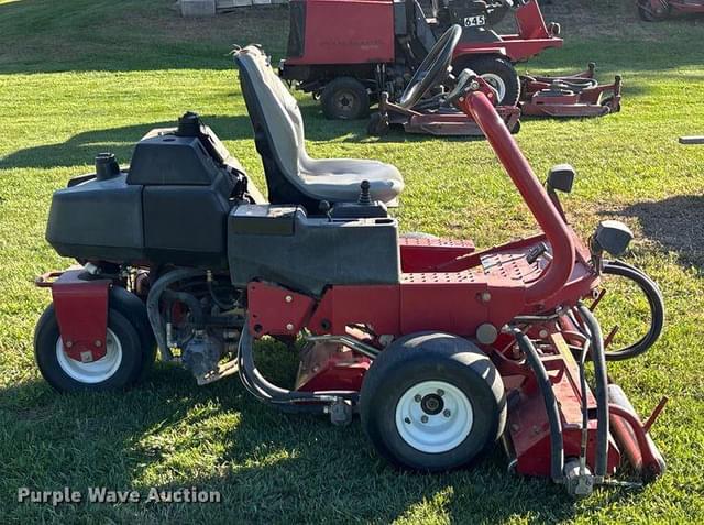 Image of Toro Greensmaster 3150 equipment image 3