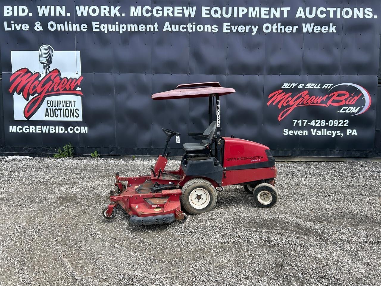 Toro Groundsmaster 3280-D Equipment Image0