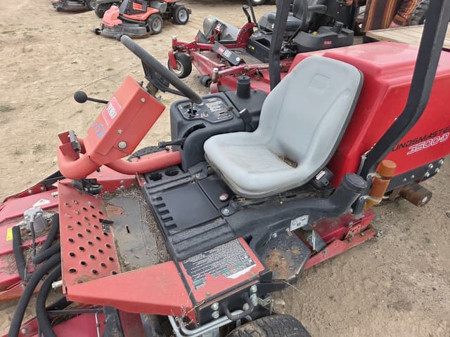 Image of Toro Groundsmaster 3500 equipment image 3