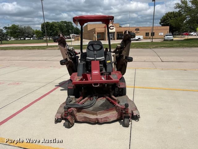 Image of Toro Groundsmaster 4000D equipment image 1
