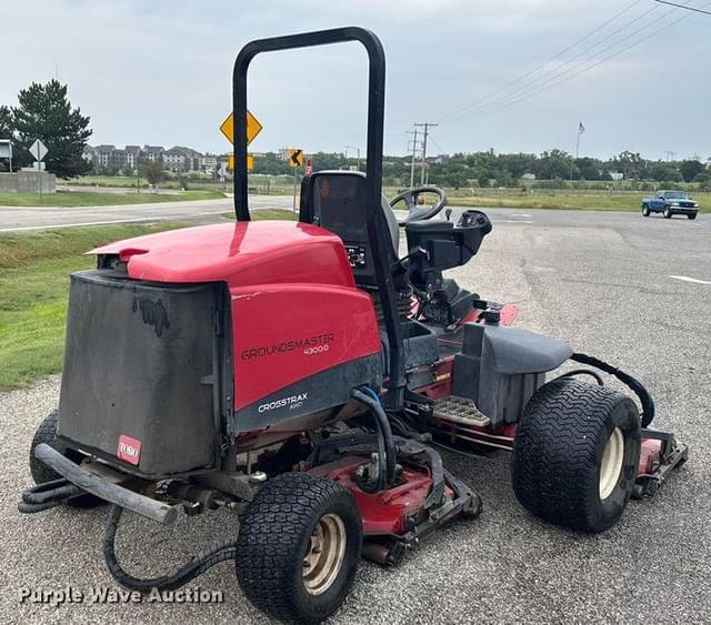 Image of Toro Groundsmaster 4300 equipment image 4