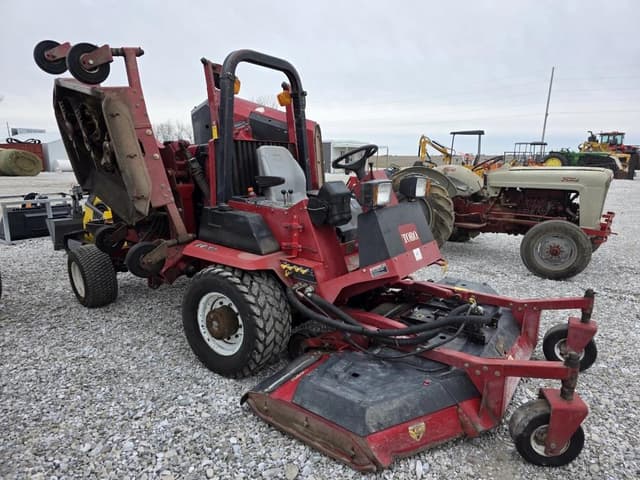 Image of Toro Groundsmaster 580D equipment image 1