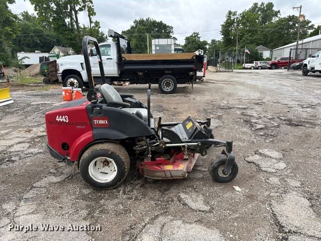 Image of Toro GroundsMaster 7200 equipment image 3