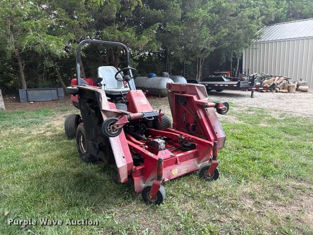 Image of Toro Groundsmaster 455-D equipment image 2