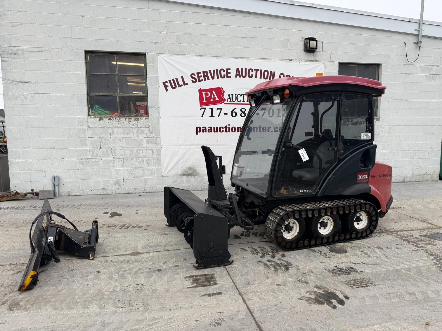 Toro GroundsMaster 7200 Equipment Image0