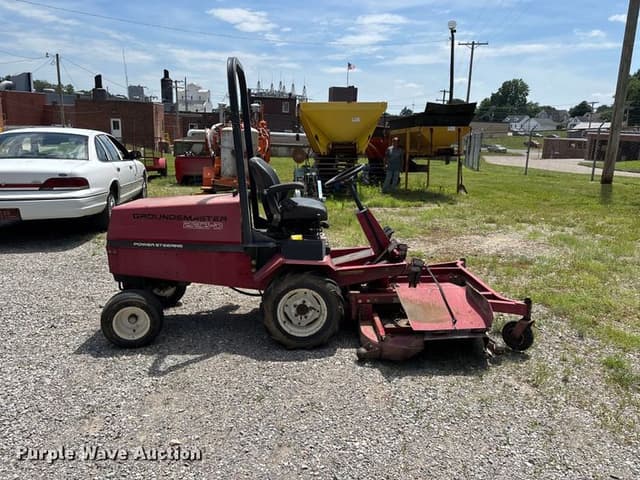 Image of Toro Groundsmaster 223-D equipment image 3