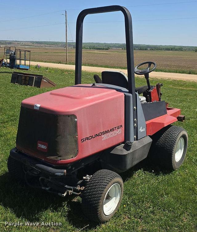 Image of Toro Groundsmaster 3000-D equipment image 3