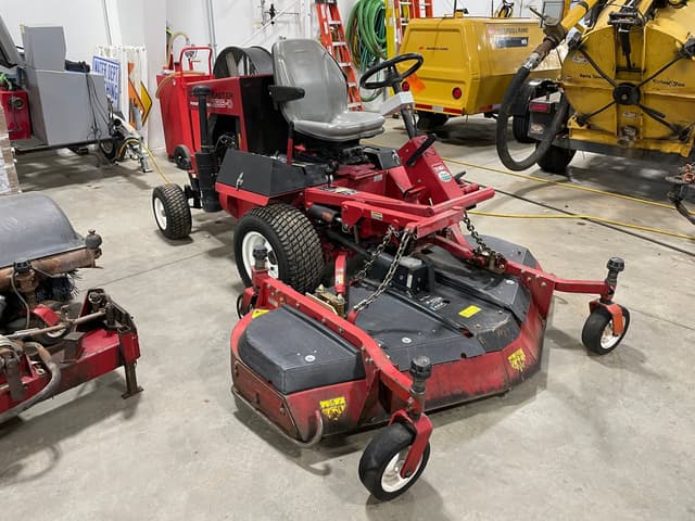 Image of Toro Groundsmaster 325-D equipment image 4