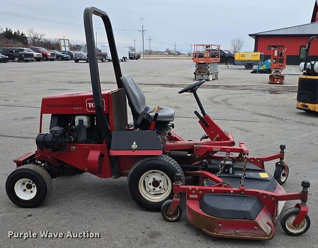 Image of Toro Groundsmaster 328-D equipment image 3