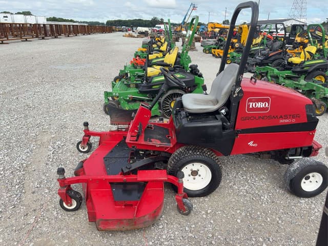 Image of Toro Groundsmaster 3280-D equipment image 3