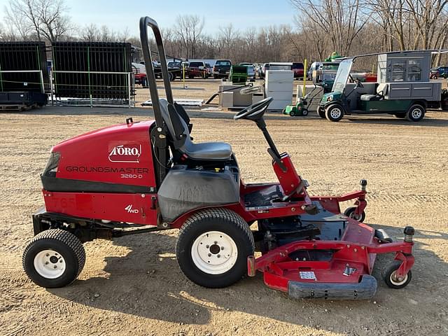 Image of Toro Groundsmaster 3280-D equipment image 3