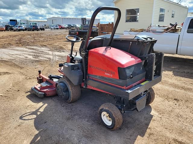 Image of Toro Groundsmaster 3280-D equipment image 3